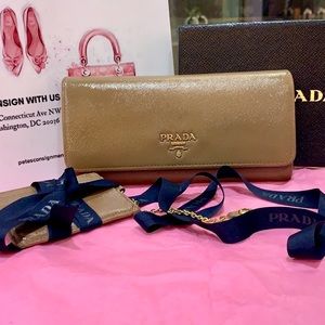 PRADA Saffiano Leather Wallet